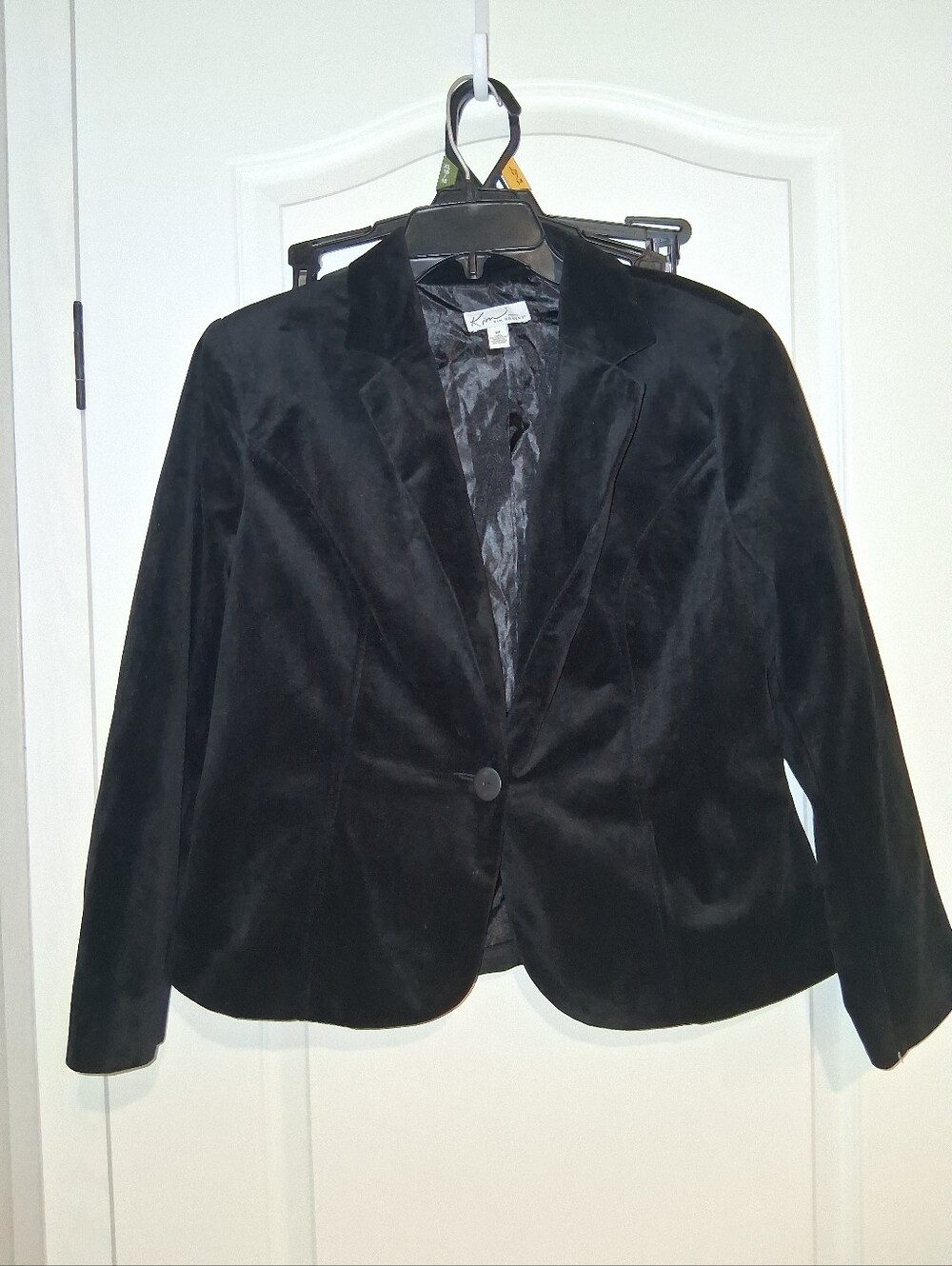 Kim Rogers Black Velvet Single-Button Blazer 8P